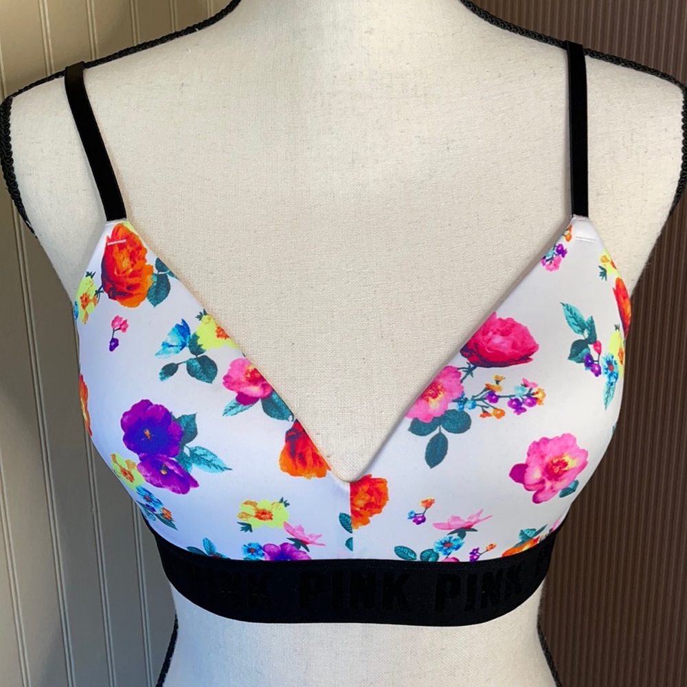 Pink Victoria’s Secret bra size 34c floral‎ print